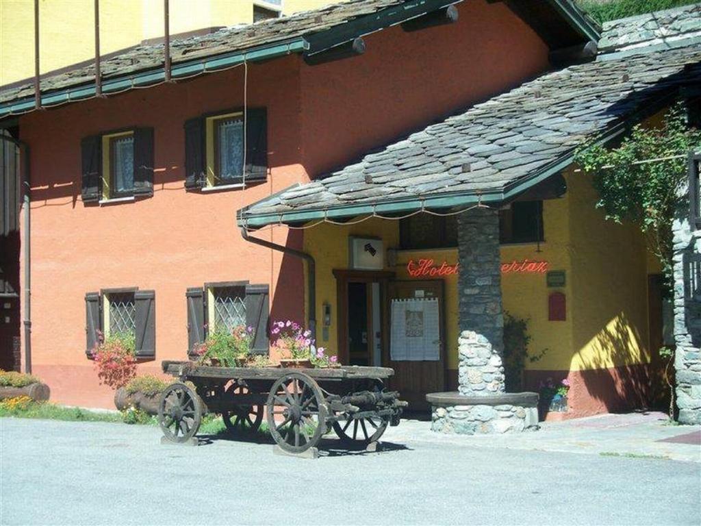 Hotel Veneriaz Nus Exterior photo